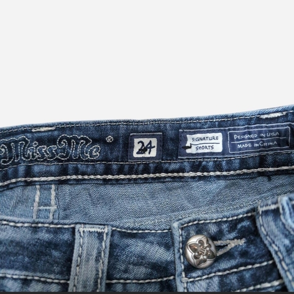 SOLD - Picture 3 of 4